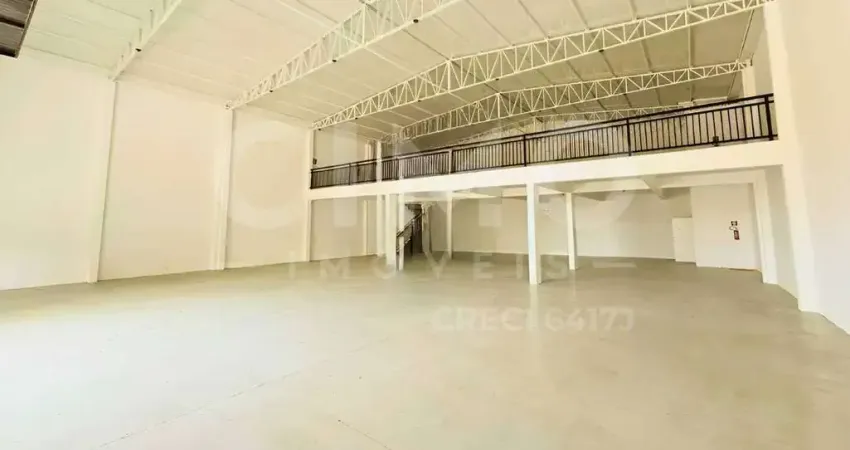 Barracão / Galpão / Depósito à venda no Rio Pequeno, Camboriú 