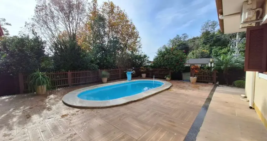 Casa com 3 quartos à venda na Rua Padre Clemente Faller, 15, Cristo Rei, São Leopoldo