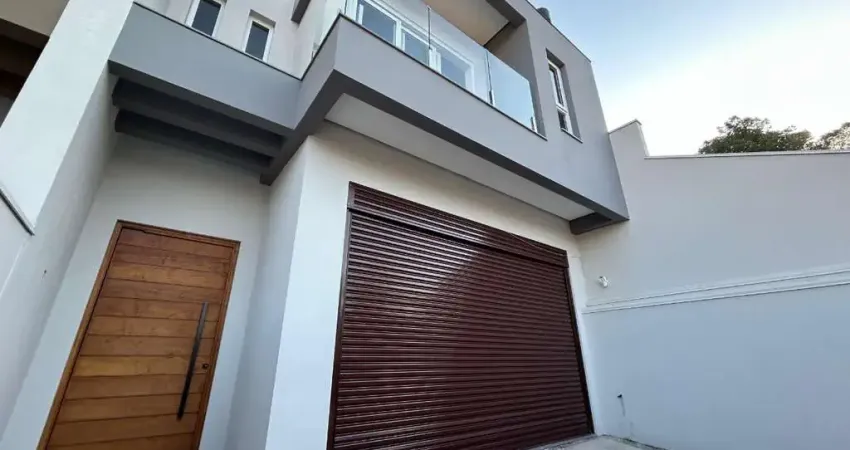 Casa com 3 quartos à venda na Rua Eloy Roch, 304, Cristo Rei, São Leopoldo