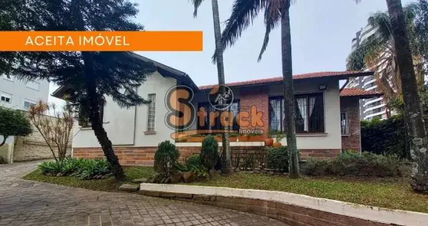 Casa com 4 quartos à venda na Rua Tomaz Flores, 110, Morro do Espelho, São Leopoldo