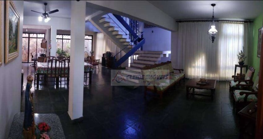 Casa com 5 dormitórios à venda, 465 m² por R$ 1.500.000,00 - Jardim das Américas - Cuiabá/MT