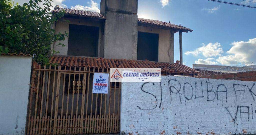 Sobrado com 2 dormitórios à venda, 40 m² por R$ 170.000,00 - Jardim Jockey Club - Cuiabá/MT