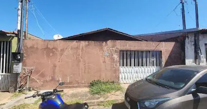 Casa com 4 dormitórios à venda, 150 m² por R$ 200.000,00 - Jardim Petrópolis - Várzea Grande/MT