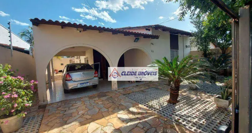 Casa com 4 dormitórios à venda, 320 m² por R$ 540.000,00 - Jardim Gramado - Cuiabá/MT