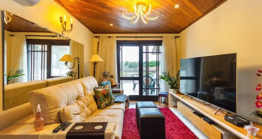 Casa com 6 quartos à venda na Rua Caeté, 600, Vila Assunção, Porto Alegre