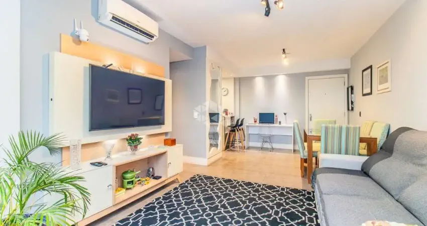 Apartamento com 3 quartos à venda na Avenida Grécia, 1000, Passo da Areia, Porto Alegre