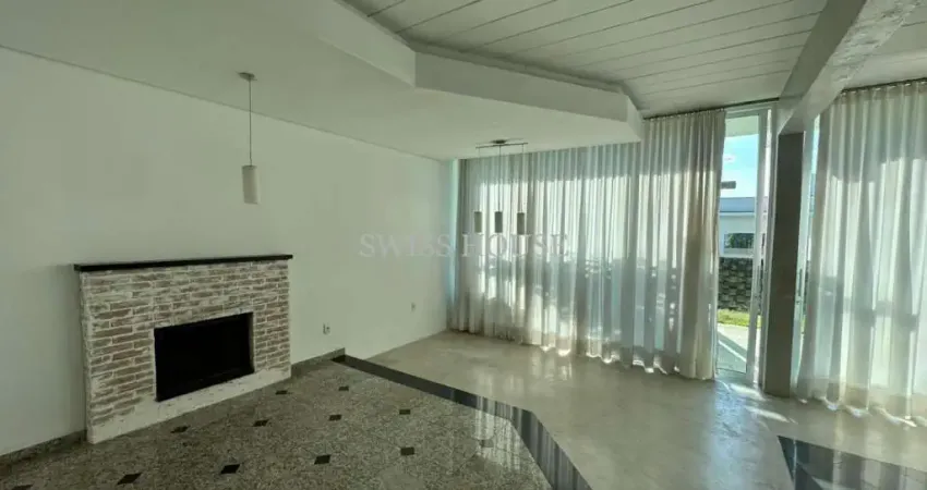 Casa em condomínio fechado com 3 quartos à venda na Rua Gilberto Piassa, --, Swiss Park, Campinas