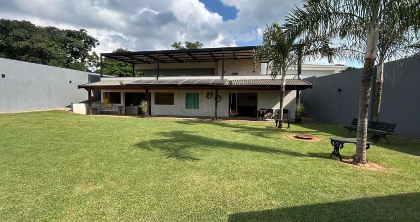 Casa em condomínio fechado com 5 quartos para alugar na Alameda Moenda, --, Condomínio Chácara Grota Azul, Hortolândia