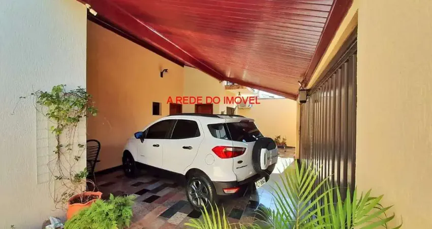 Casa com 3 quartos à venda na Rua Alexandre Furlan, Jardim dos Cedros, Santa Bárbara D'Oeste