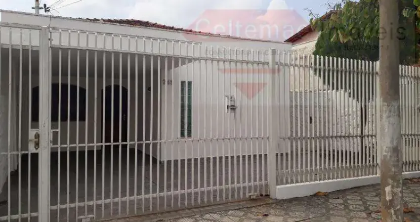 Casa para Venda em Taubaté, Jardim Maria Augusta, 4 dormitórios, 1 suíte, 3 banheiros, 2 vagas