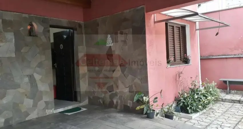 Casa Central com Piscina