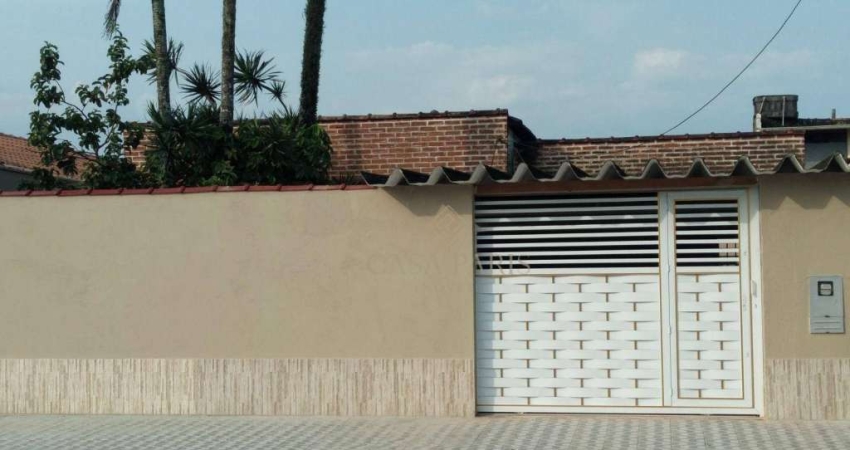 Casa com 3 dormitórios à venda, 135 m² por R$ 600.000,00 - Maracanã - Praia Grande/SP