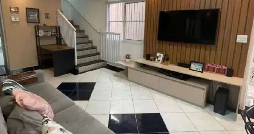 Sobrado à venda, 105 m² por R$ 749.000,00 - Tupi - Praia Grande/SP