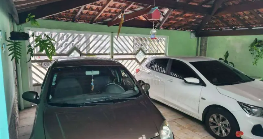 Casa com 2 dormitórios à venda, 89 m² por R$ 460.000,00 - Maracanã - Praia Grande/SP
