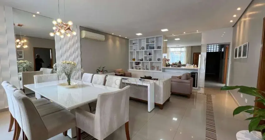 Casa à venda, 220 m² por R$ 3.400.000,00 - Canto do Forte - Praia Grande/SP