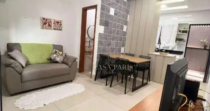 Sobrado com 2 dormitórios à venda, 56 m² por R$ 340.000,00 - Maracanã - Praia Grande/SP