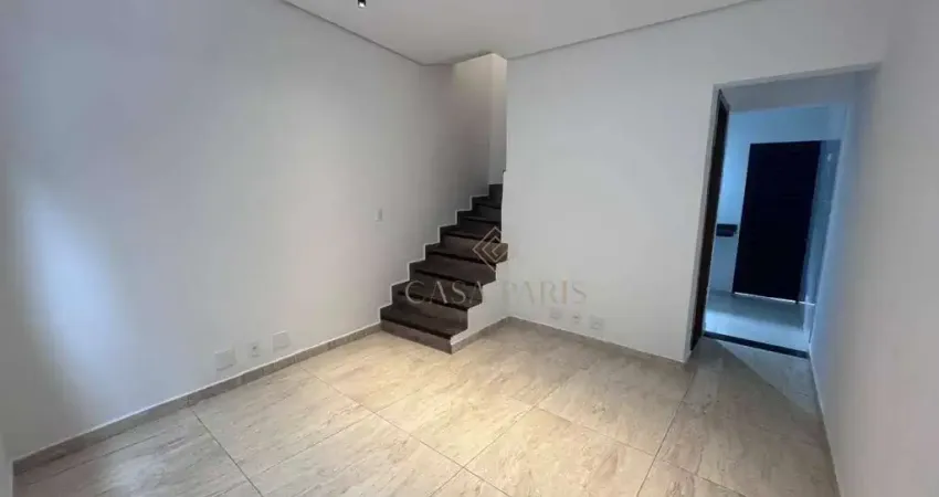 Sobrado com 2 dormitórios à venda, 75 m² por R$ 430.000,00 - Aviação - Praia Grande/SP