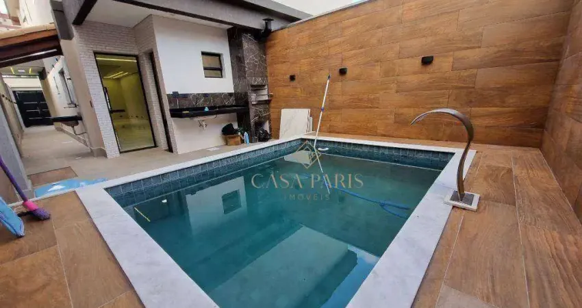 Sobrado à venda, 140 m² por R$ 945.000,00 - Maracanã - Praia Grande/SP