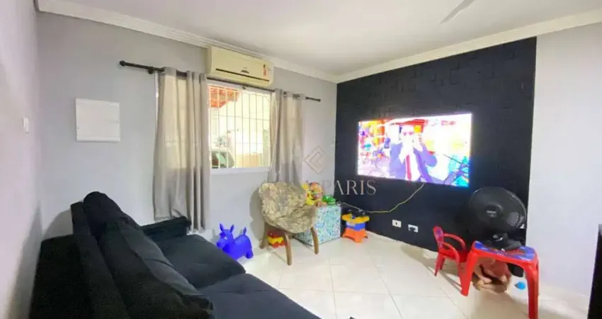 Casa com 3 dormitórios à venda, 172 m² por R$ 700.000,00 - Vila Guilhermina - Praia Grande/SP