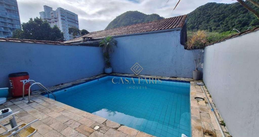 Casa com 2 dormitórios à venda, 100 m² por R$ 910.000,00 - Canto do Forte - Praia Grande/SP