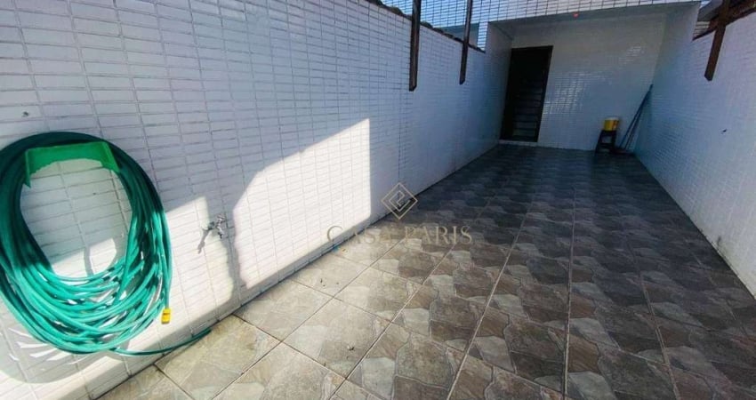 Sobrado com 3 dormitórios à venda, 105 m² por R$ 430.000 - Tude Bastos - Praia Grande/SP