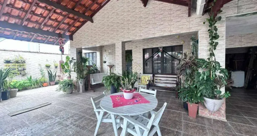 Casa com 3 dormitórios à venda, 120 m² por r$ 1.950.000,00 - canto do forte - praia grande/sp