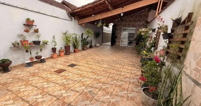 Casa com 3 dormitórios à venda, 131 m² por R$ 540.000,00 - Jardim Imperador - Praia Grande/SP