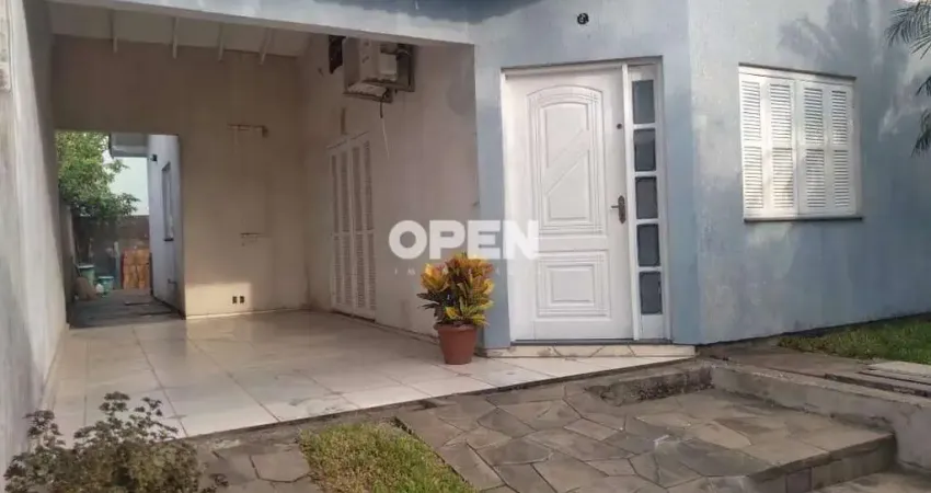 Casa com 3 quartos à venda na Rua dos Sabiás, Igara, Canoas