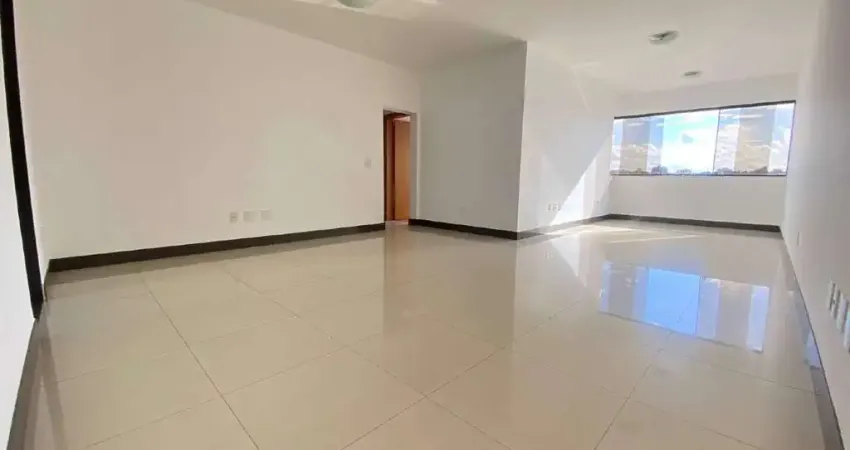 Apartamento à venda com 3 quartos e 2 vagas no Bairro Castelo