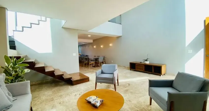 Casa à venda, 3 quartos, 1 suíte, 4 vagas, Bandeirantes - Belo Horizonte/MG