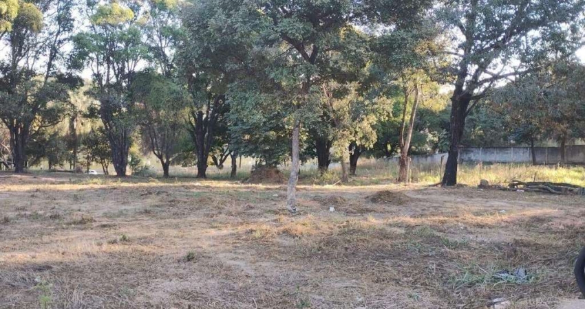 Terreno à venda na Rua Henrique Emílio Cioto, 65, Garças, Belo Horizonte