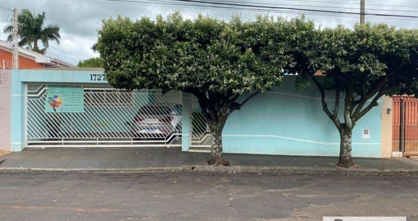 Casa com 3 dormitórios à venda, 147 m² por R$ 750.000 - Vila Nossa Senhora do Carmo - Araraquara/SP