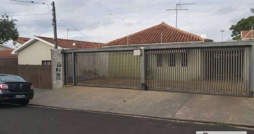 Casa com 3 quartos à venda na Rua Domingos Barbieri, Vila Harmonia, Araraquara