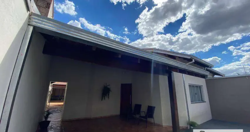 Casa com 3 quartos à venda na Avenida Nelson Mariottini, Jardim Santa Clara (Vila Xavier), Araraquara