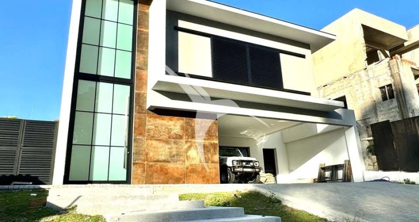 Casa em condomínio fechado com 3 quartos à venda no Granja Viana, Cotia 