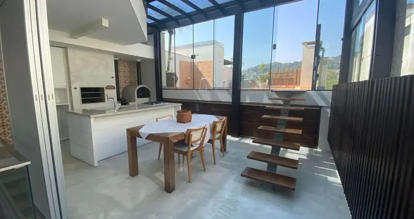 Apartamento com 3 quartos à venda na Rua Frei Caneca, Agronômica, Florianópolis