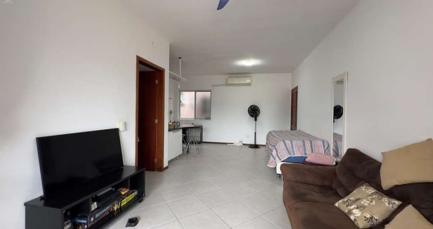 Apartamento com 3 quartos à venda na Rua Galvão, Carianos, Florianópolis