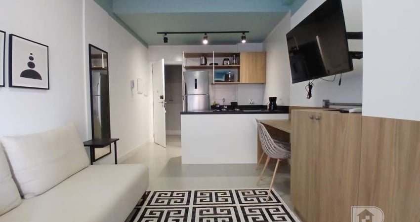 Apartamento com 1 quarto para alugar na Rua Maria Eduarda, Pantanal, Florianópolis