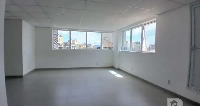 Sala comercial para alugar na Rua Vítor Konder, Centro, Florianópolis