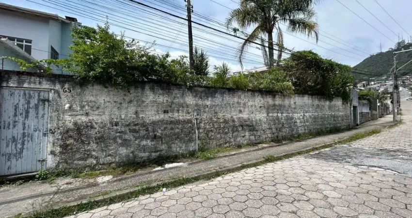 Terreno à venda na Rua Álvaro Ramos, Trindade, Florianópolis