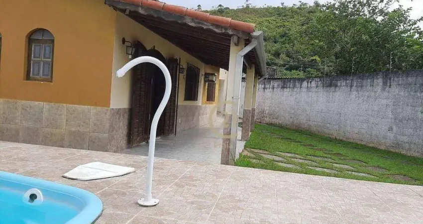 Casa com 4 dormitórios à venda, 188 m² por R$ 910.000 - Prainha - Caraguatatuba/SP
