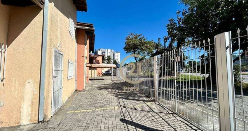 Kitnet com 1 dormitório à venda, 22 m² por R$ 210.000,00 - Sumaré - Caraguatatuba/SP