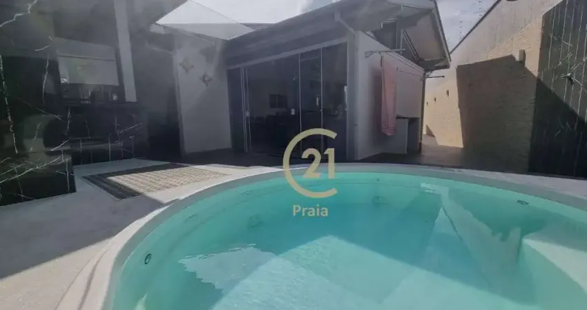 Casa com 2 dormitórios e edícula à venda, 203 m² por R$ 1.350.000 - Centro - Caraguatatuba/SP