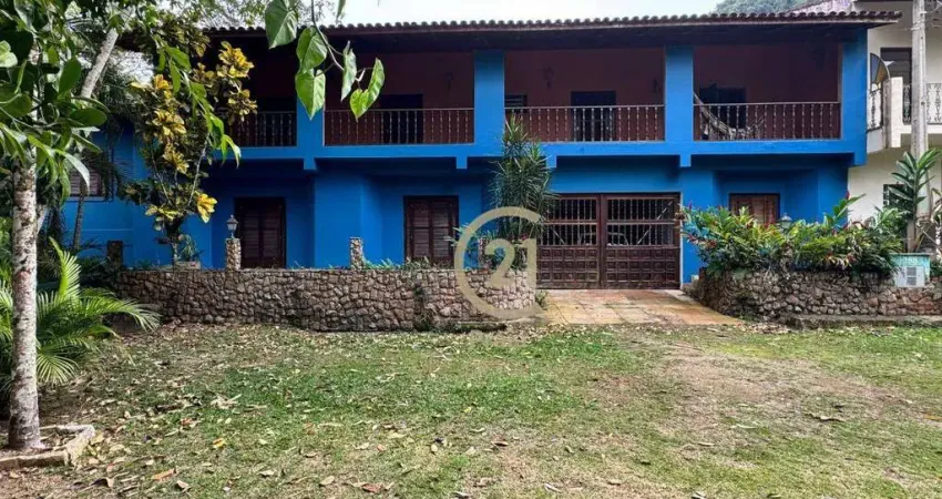 Sobrado com 7 dormitórios para alugar, 204 m² por R$ 5.000/mês - Martim de Sá - Caraguatatuba/SP