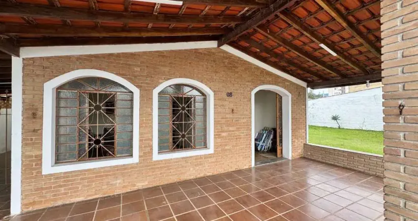 Casa com 2 dormitórios à venda, 169 m² por R$ 980.000 - Parque Balneário Poiares - Caraguatatuba/SP