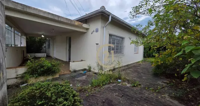 Casa com 2 dormitórios para alugar por R$ 3.760/mês - Centro - Caraguatatuba/SP