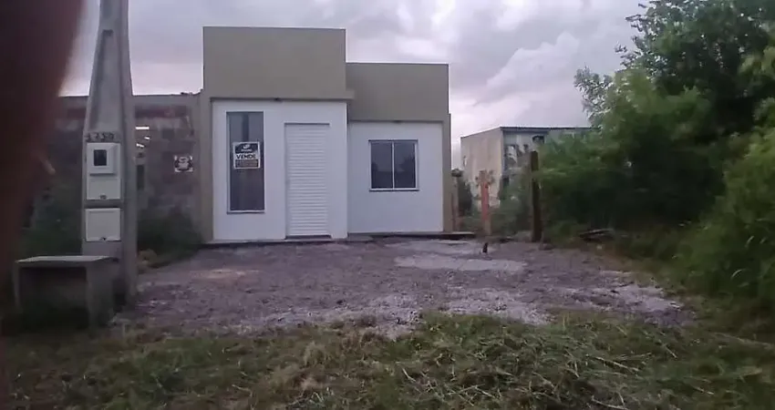Casa Nova no Laranjal - Modernidade e Conforto por R$ 180 mil!