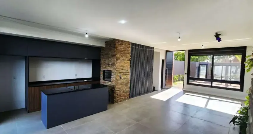 Casa com 3 quartos à venda na Rua Vila Real, Laranjal, Pelotas