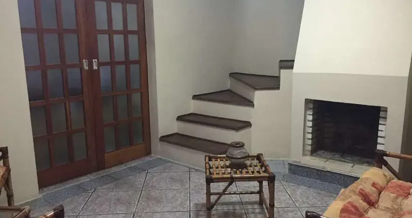 Casa com 3 quartos à venda na Avenida São Francisco de Paula, Areal, Pelotas