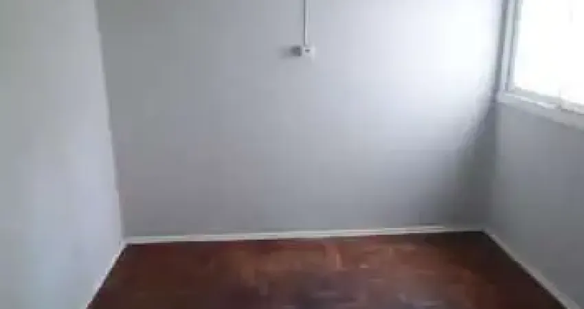 Apartamento térreo na Cohaduque-Fragata de 3 Dormitórios